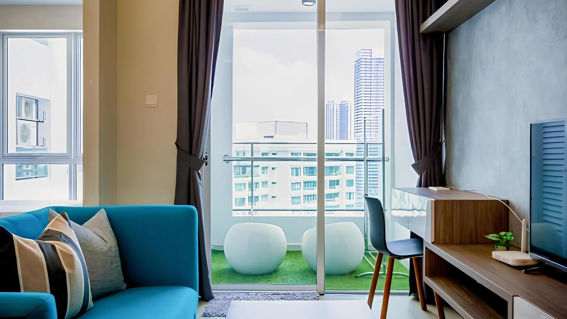 Apartment Mansion One L 5Pax Studio L Seaview & Cityview L Georgetown L By Perfectsweethome Jelutong